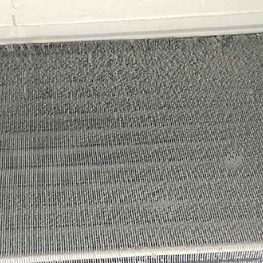 壁掛けエアコン洗浄 施工前